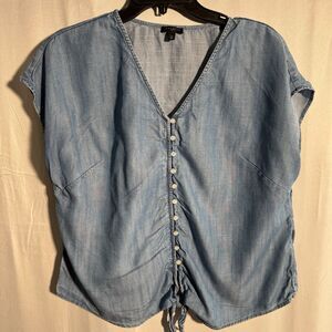 Talbots Petite LP Chambray Top Button Front Blue Casual Lightweight